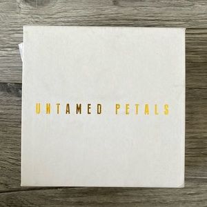 Untamed Petals Wedding Accessory